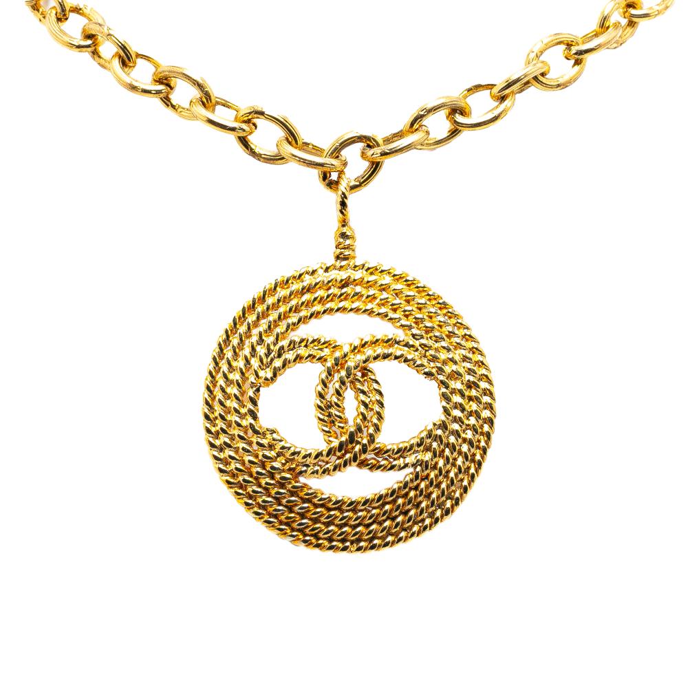 Chanel AB Chanel Gold Gold Plated Metal CC Round Pendant Necklace France