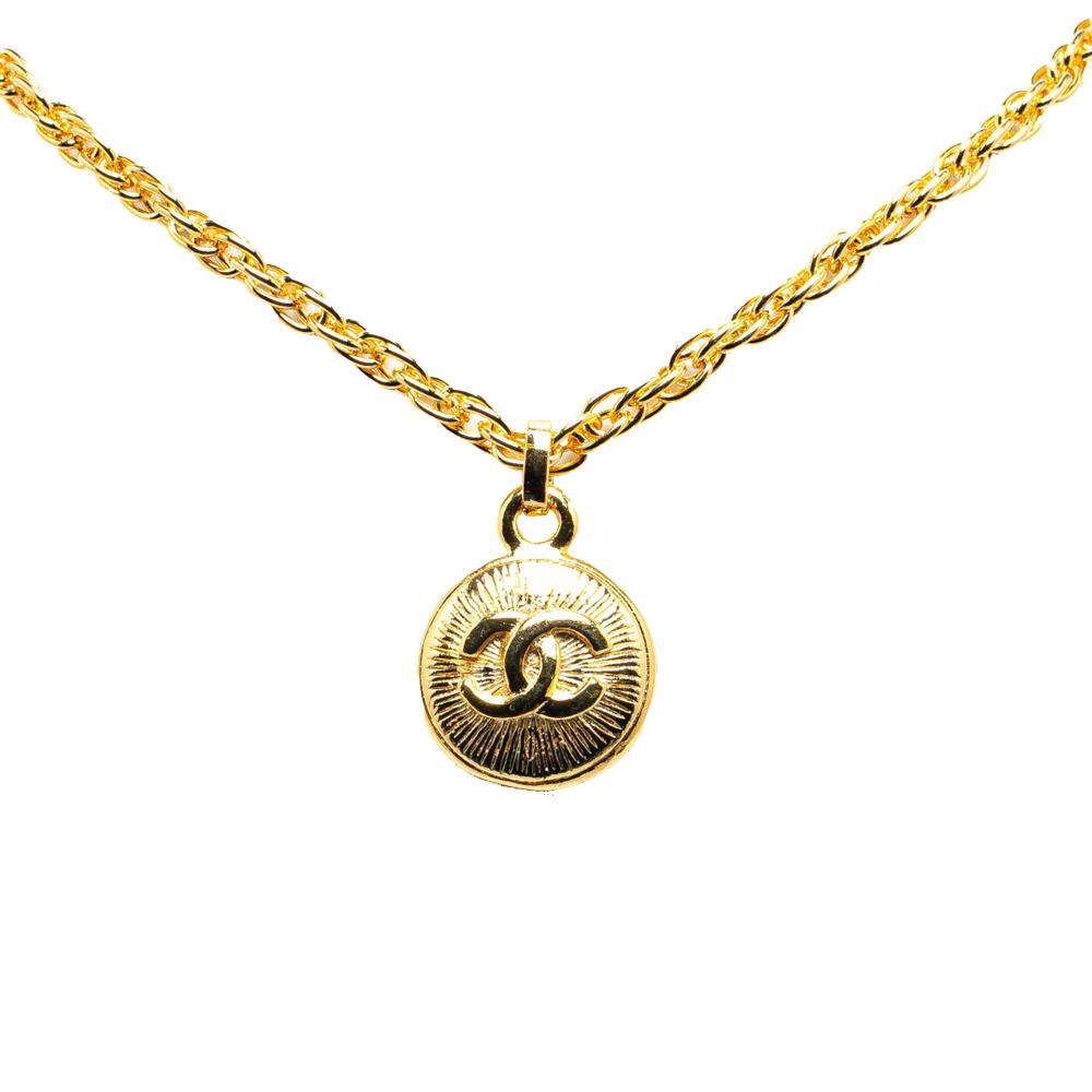 Chanel B Chanel Gold Gold Plated Metal CC Round Pendant Necklace France