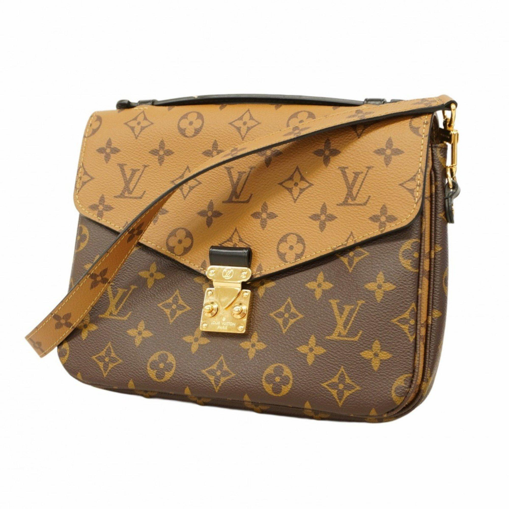 Louis Vuitton Pochette Metis