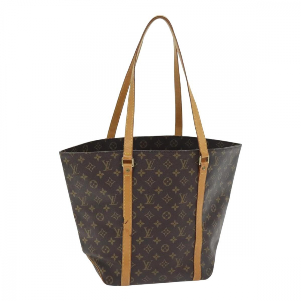 Louis Vuitton Shopping