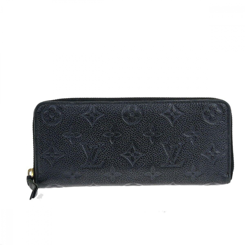 Louis Vuitton Zippy wallet