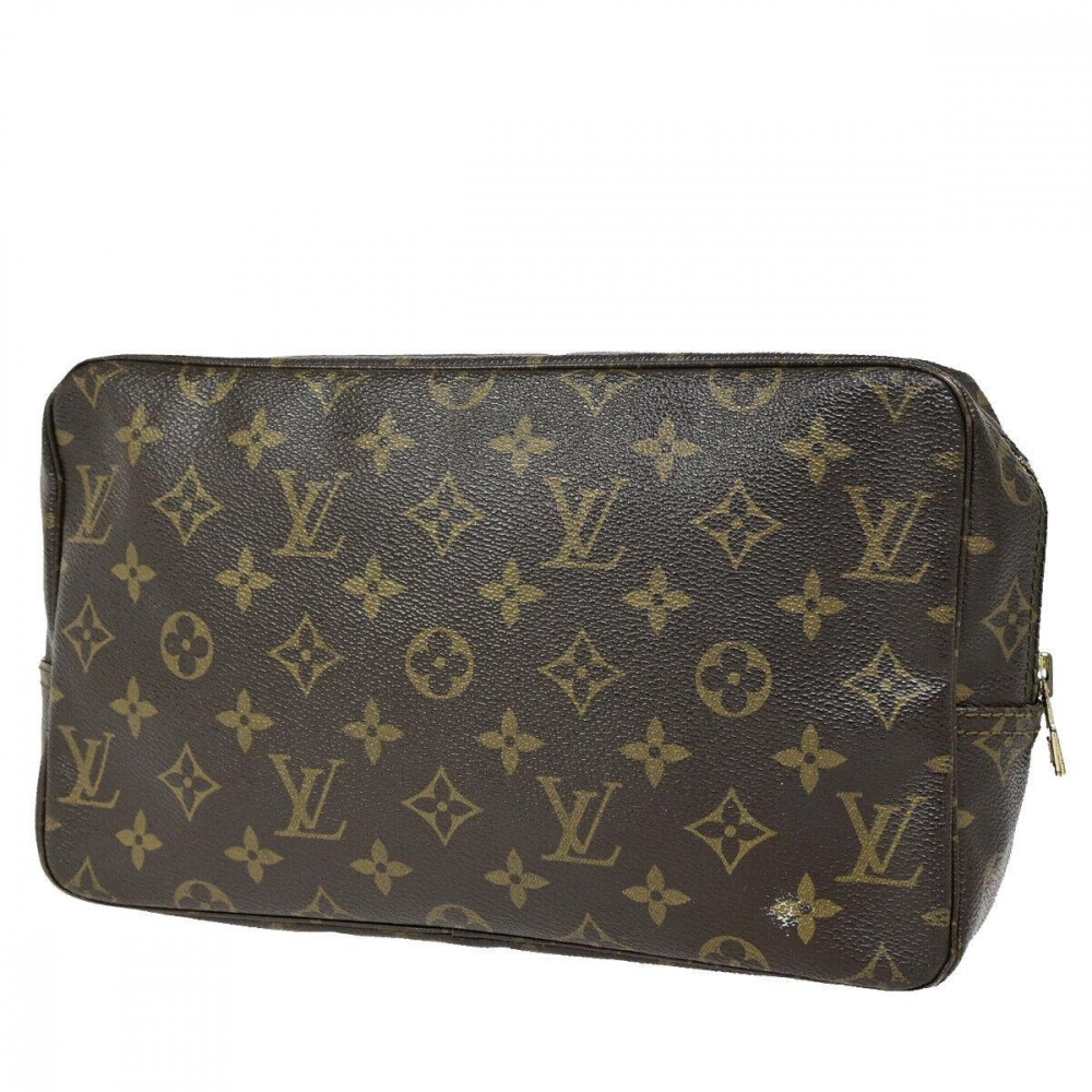 Louis Vuitton Trousse Toilette 28