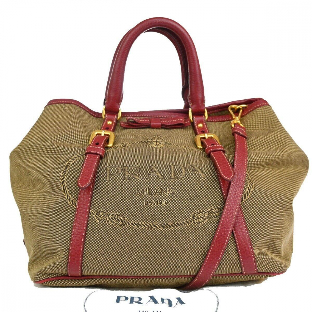 Prada Canapa