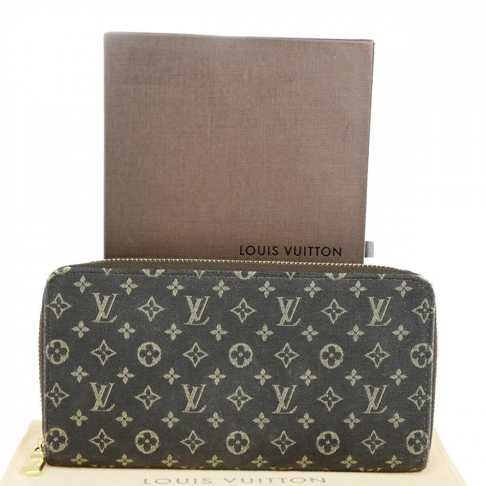 Louis Vuitton Portefeuille zippy