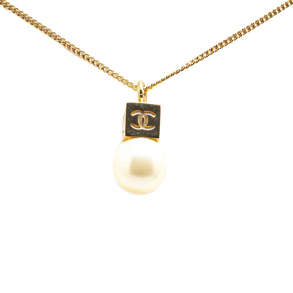 Chanel B Chanel Gold Gold Plated Metal CC Cube Faux Pearl Pendant Necklace Italy