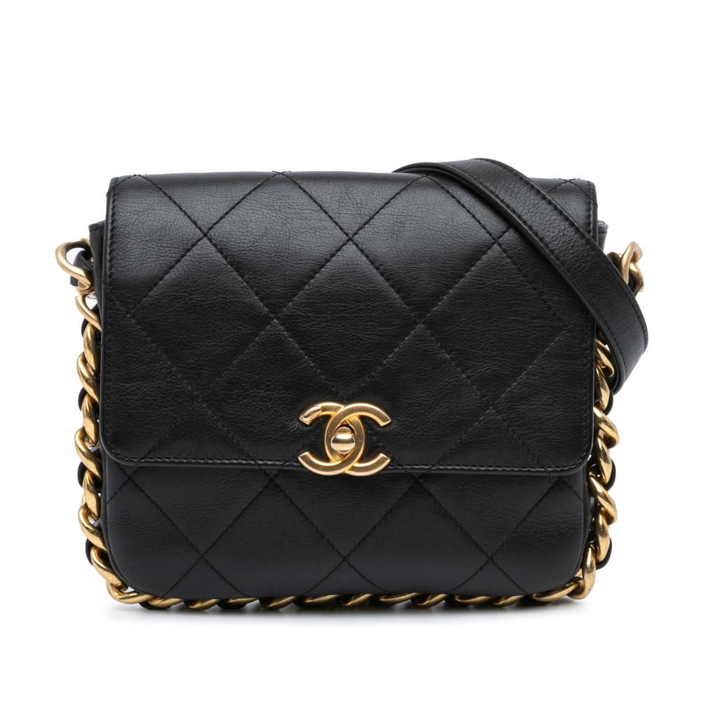 Chanel B Chanel Black Calf Leather Small Quilted skin Framing Chain Flap Italy