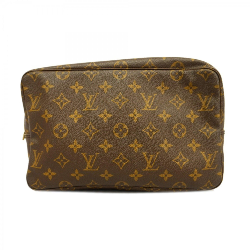 Louis Vuitton Trousse Toilette 28