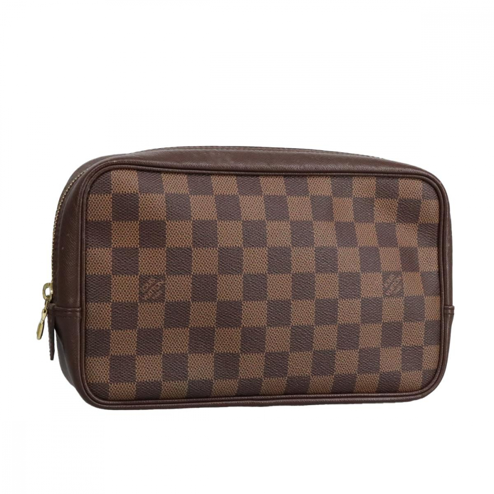 Louis Vuitton Trousse Toilette 28