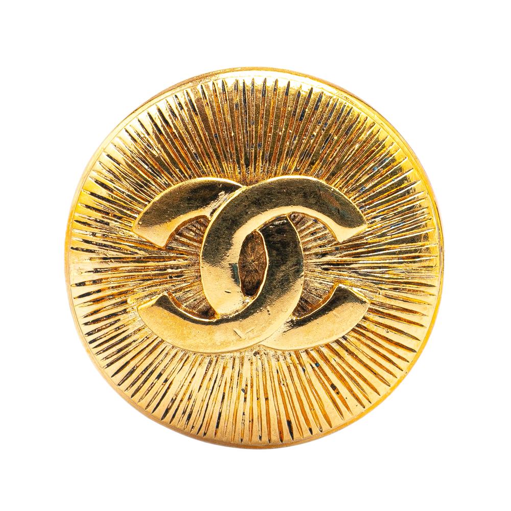 Chanel B Chanel Gold Gold Plated Metal CC Brooch France