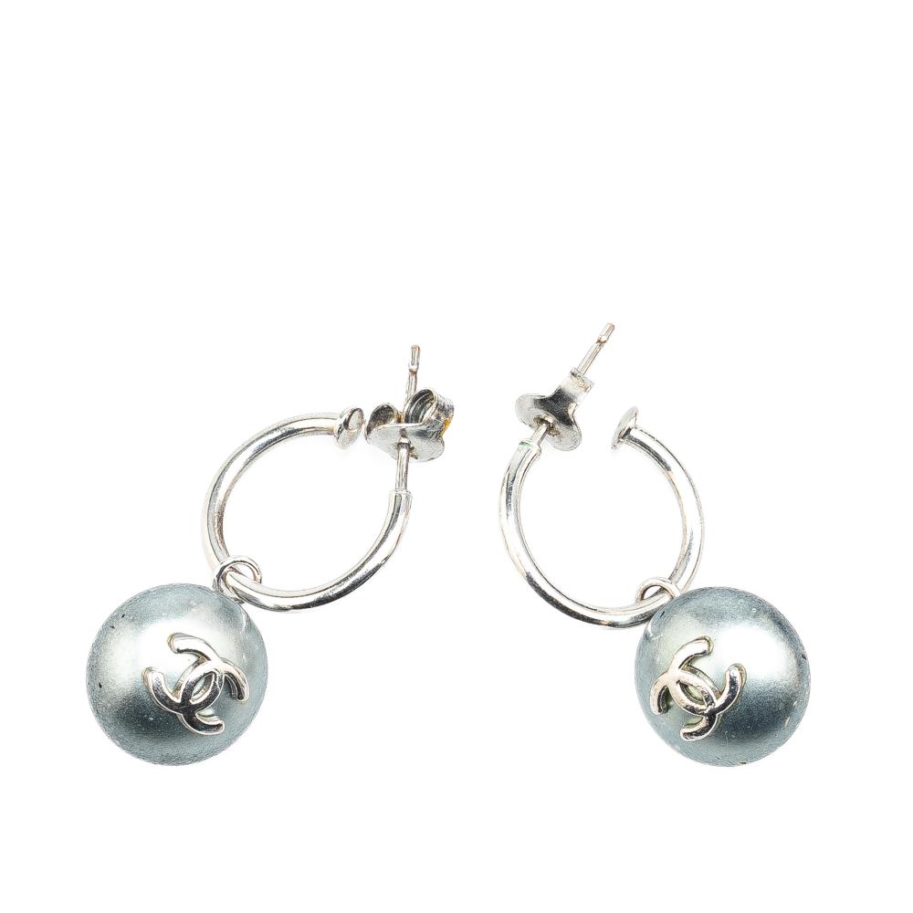 Chanel B Chanel Silver Silver Metal Swing Faux Pearl Push Back Earrings France