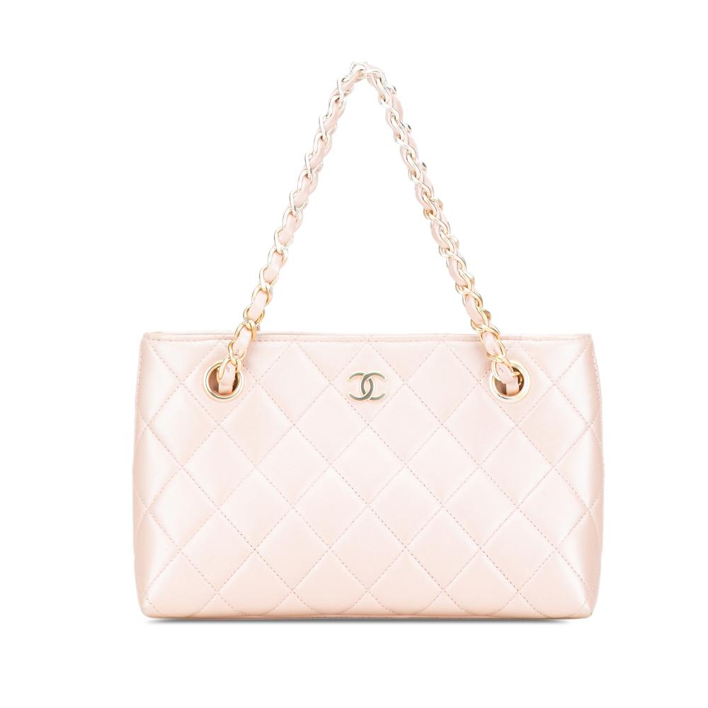 Chanel Pink Light Pink Lambskin Leather Leather CC Quilted Irisdescent Lambskin Chain Handbag France