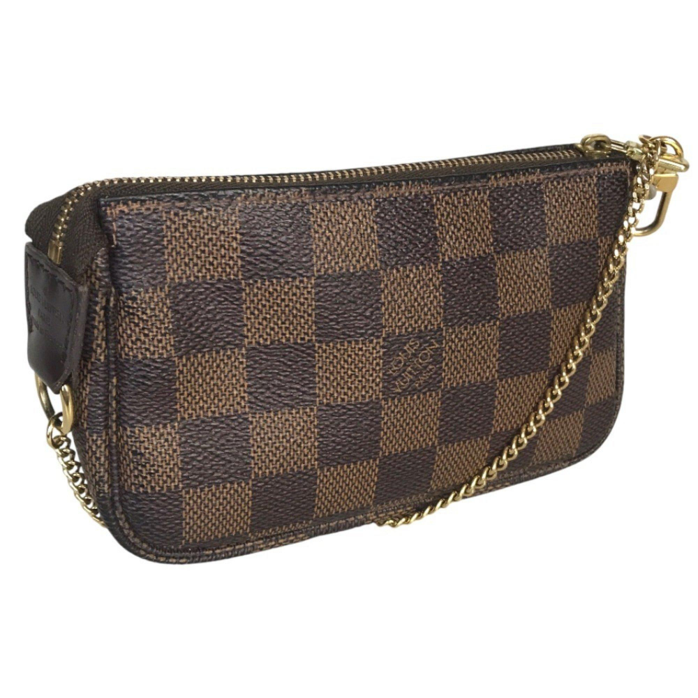 Louis Vuitton Pochette Accessoire