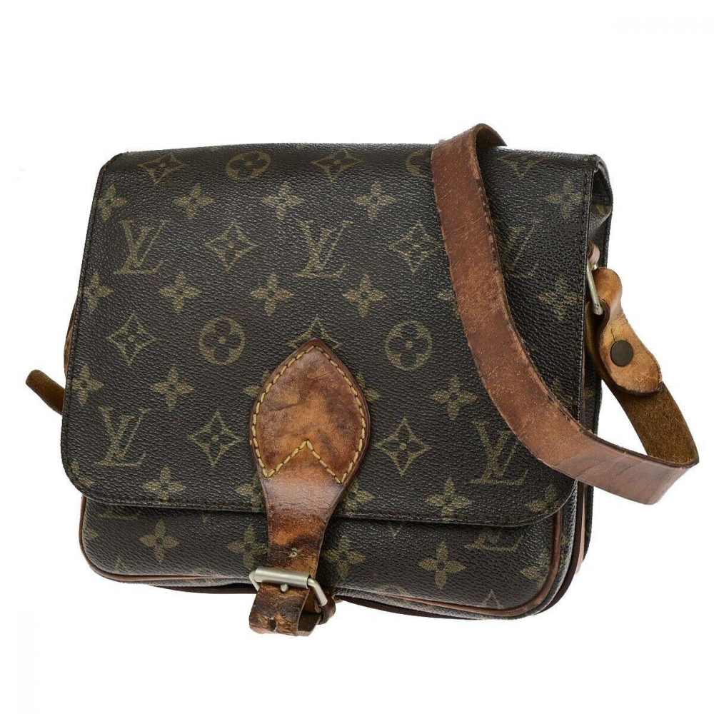 Louis Vuitton Cartouchière