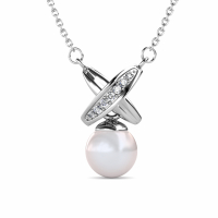 MYC Paris Women's 'Chris Pearl' Pendant with chain