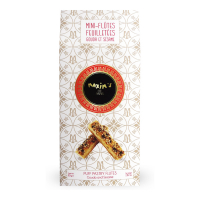 Maxim's Mini puff flutes | Gouda and sesame