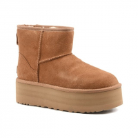 UGG 'Classic Mini Platform' Booties für Damen