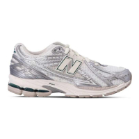New Balance '1906R Panelled' Sneakers