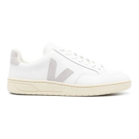 Veja Men's 'V-12' Sneakers