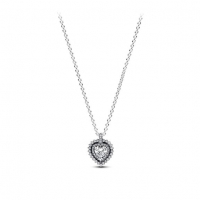 Pandora 'Sparkling Heart Halo' Halskette für Damen
