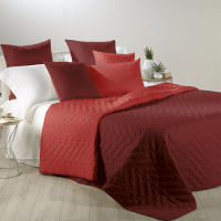 Caleffi Mix Burgundy Quilted Bedspread - Super King size bed