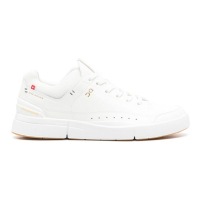 On Men's 'The Roger Centre Court' Sneakers