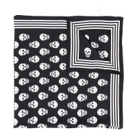 Alexander McQueen Foulard en soie 'Mini Skull Print' pour Femmes