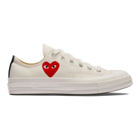 Comme Des Garçons Play 'Single Heart Chuck '70' Sneakers