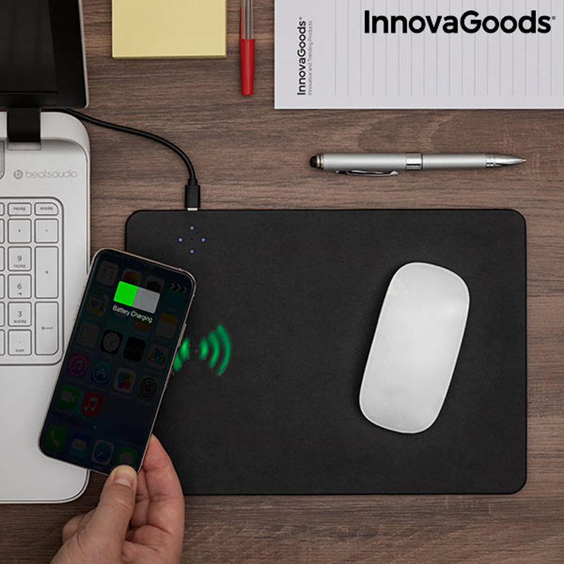 2-In-1 Mouse Mat With Wireless Charging Padwer