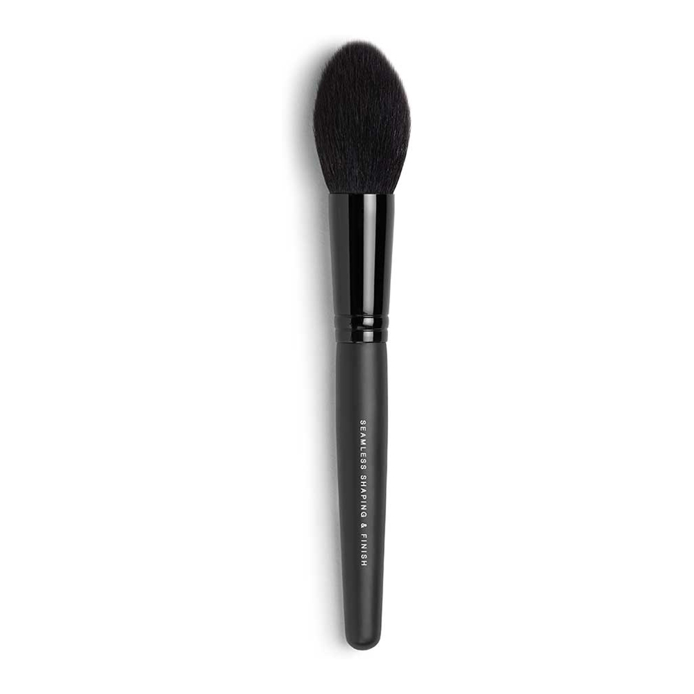 'Seamless Shaping Finish' Brush