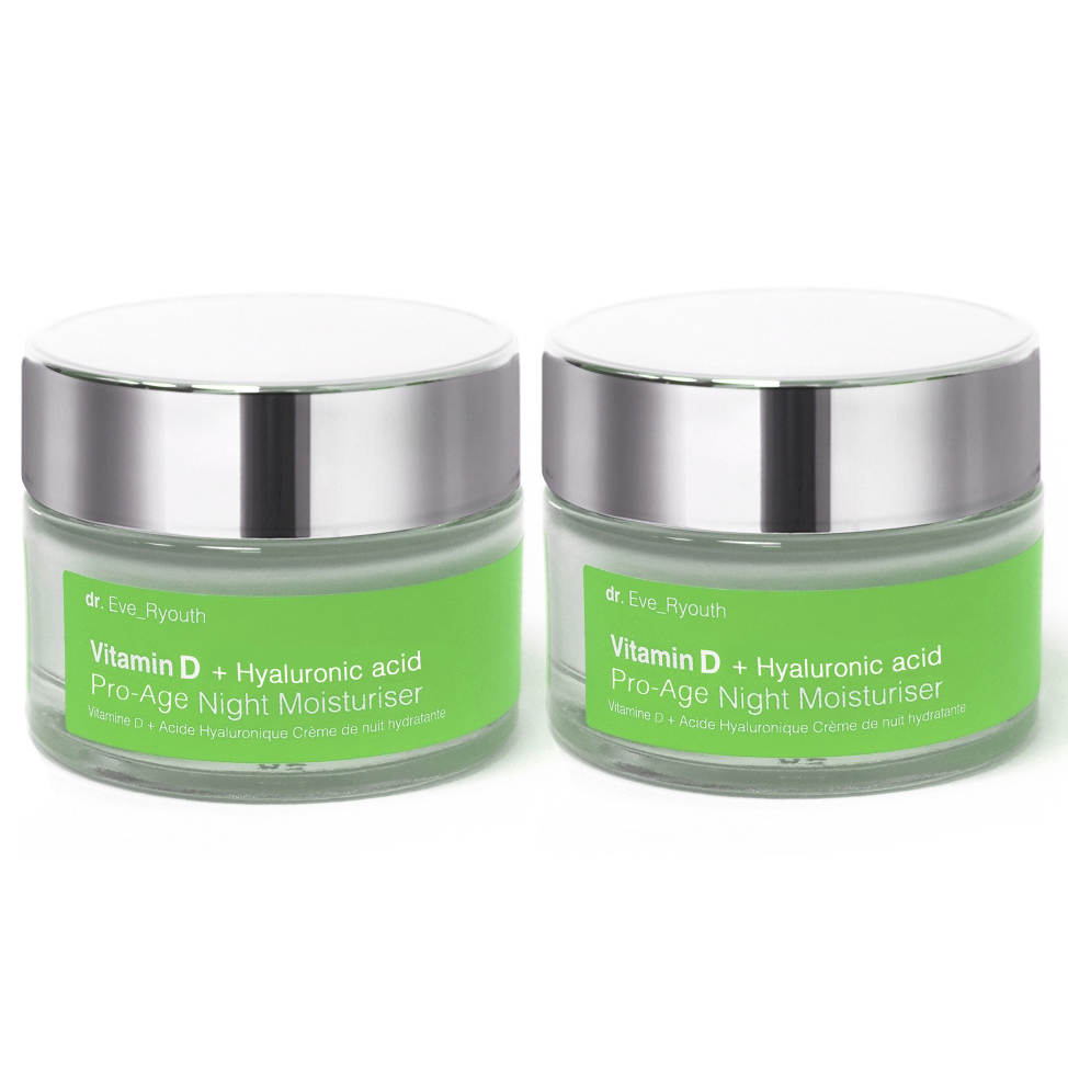 'Vitamin D & Hyaluronic Acid Pro-Age' Night Moisturiser - 50 ml, 2 Pieces