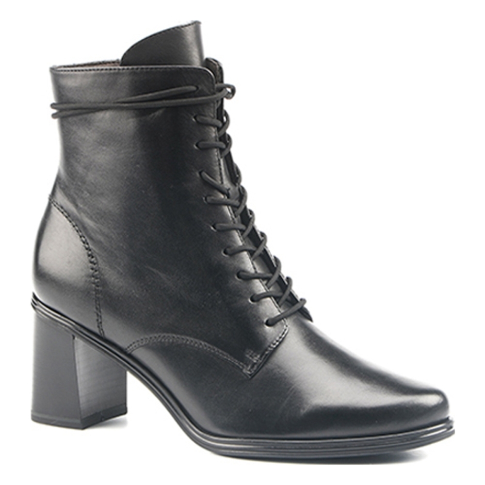 Women's 'Suzan' High Heeled Boots