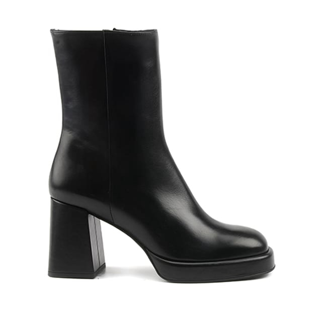 Women's 'Alexia' High Heeled Boots