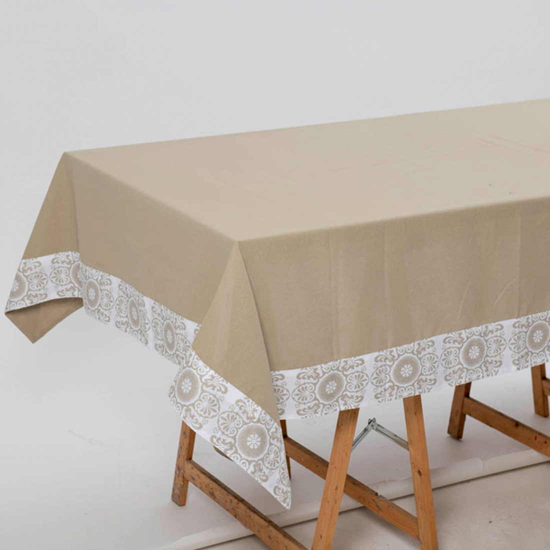 Rectangular Tablecloth 140x240 cm