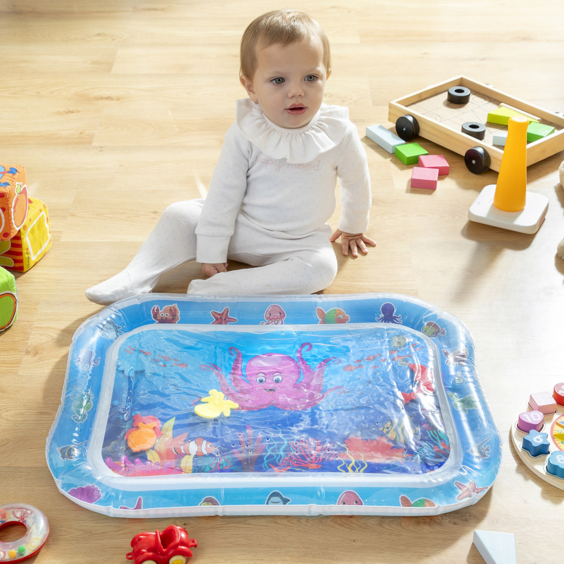 Aufblasbare Babyspielmatte mit Wasser Wabbly