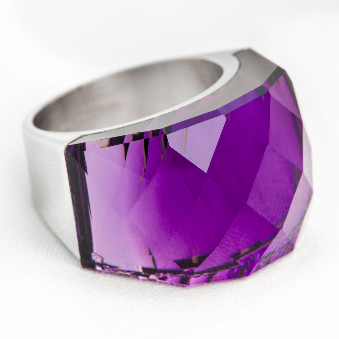 Women's 'Ice' Ring