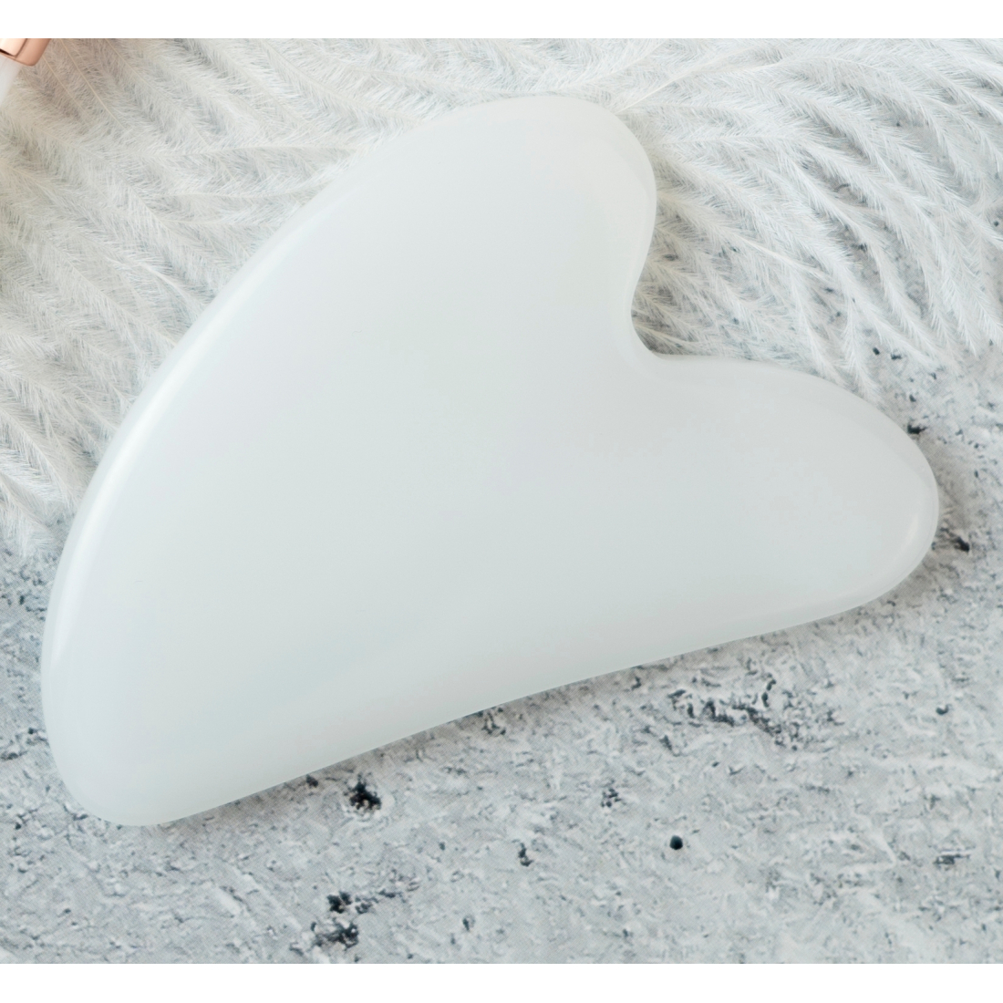 Gua Sha 'White Jade Heart'