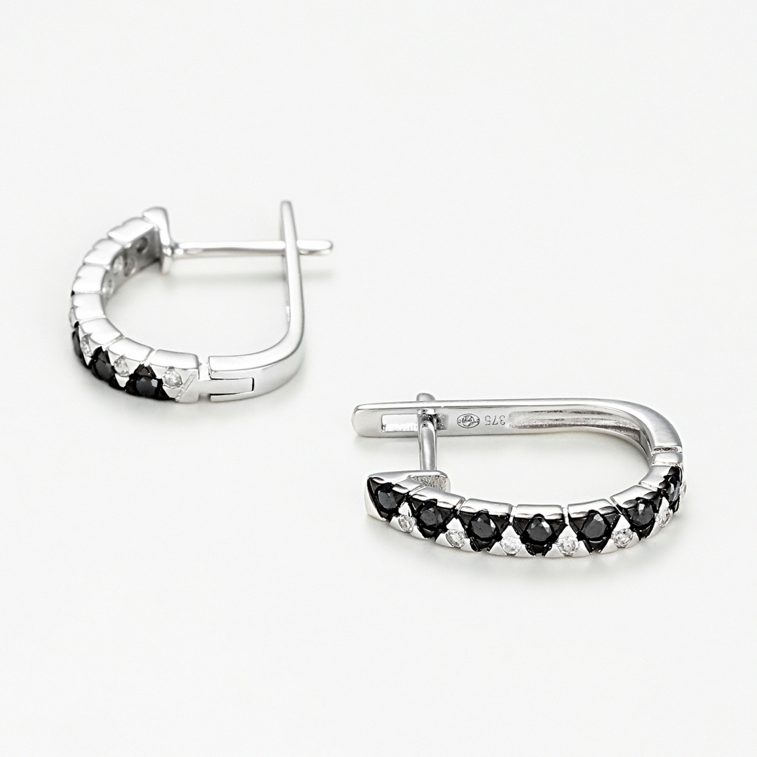 Women's 'Black and White' Earrings