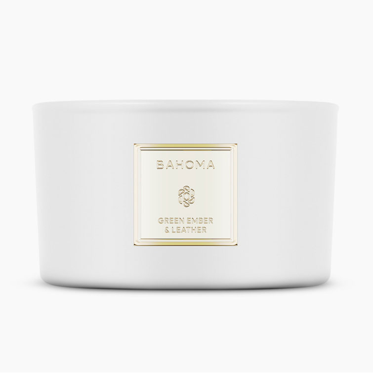 'Pearl Fraganced' 3 Wicks Candle - Green Ember & Leather 400 g