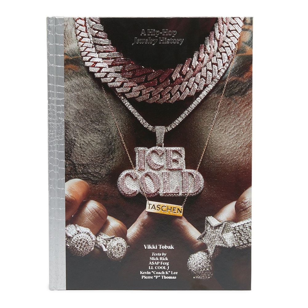 Livre 'Ice Cold. A Hip-Hop Jewelry History'