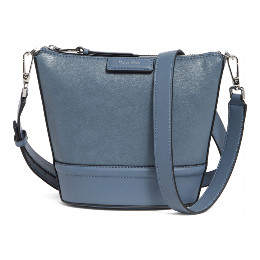 Women's 'Ash Top Zip' Crossbody Bag