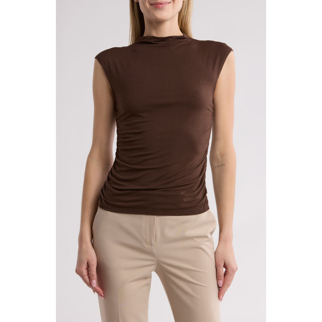 Women's 'Mock Neck' Sleeveless Top