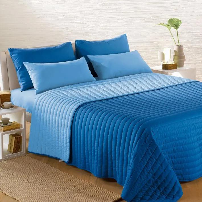 Microfiber Plain Blue Quilted Bedspread - King size bed