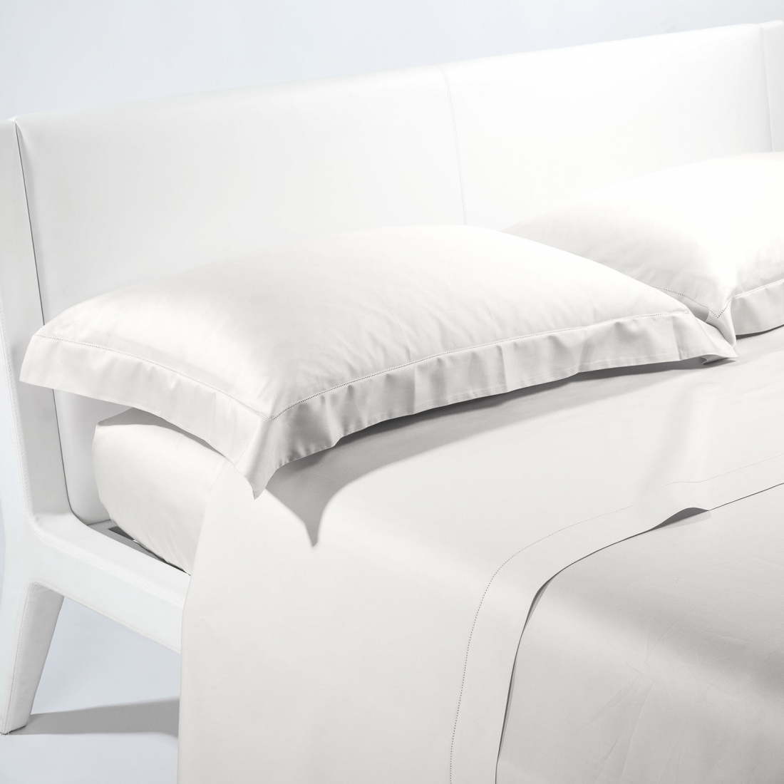 Satin Cream Sheet Set - King size bed, 4 Stücke