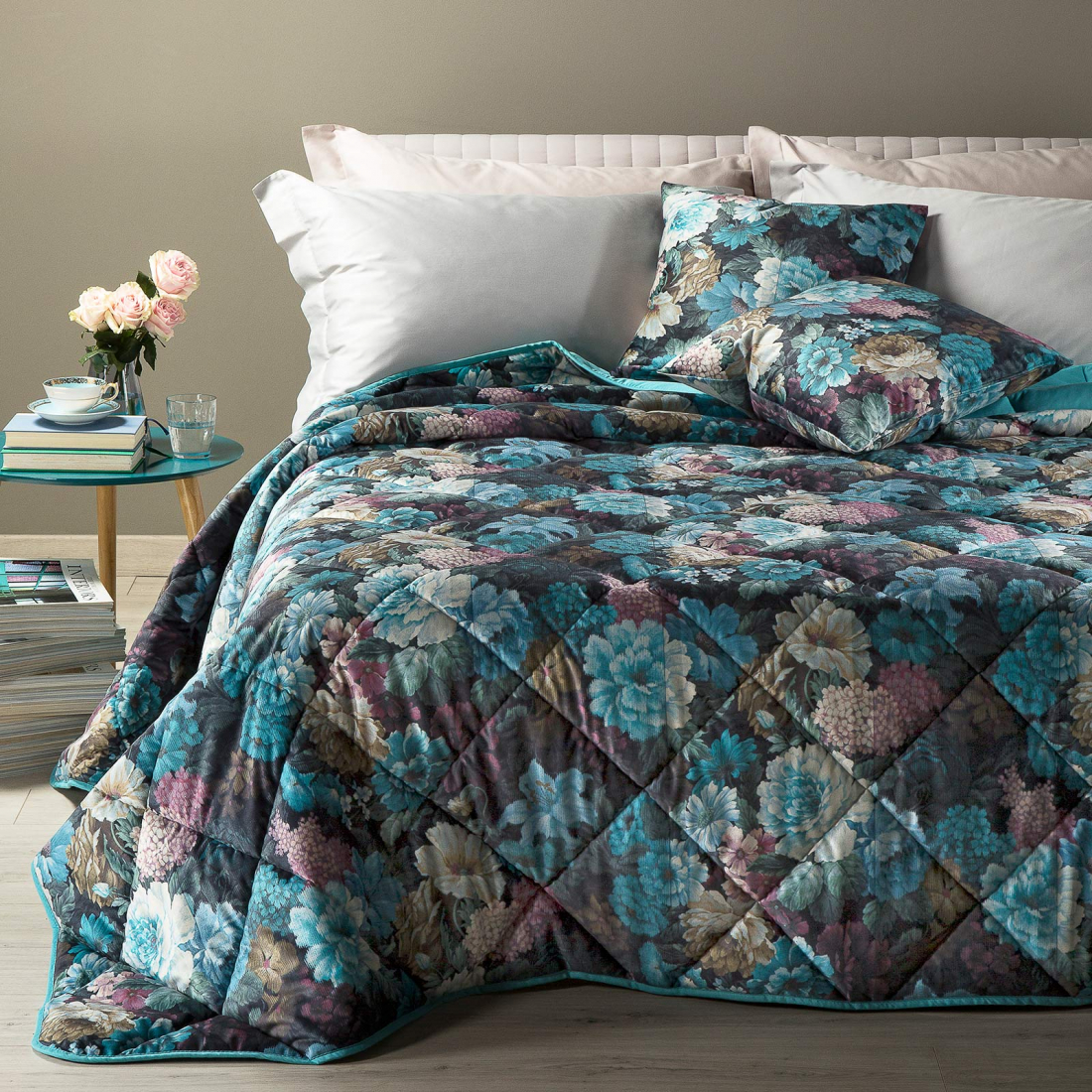 Rose Blue Quilted Bedspread - Super King size bed