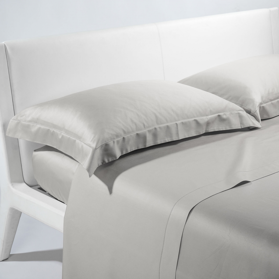 Satin Silver Sheet Set - King size bed, 4 Stücke