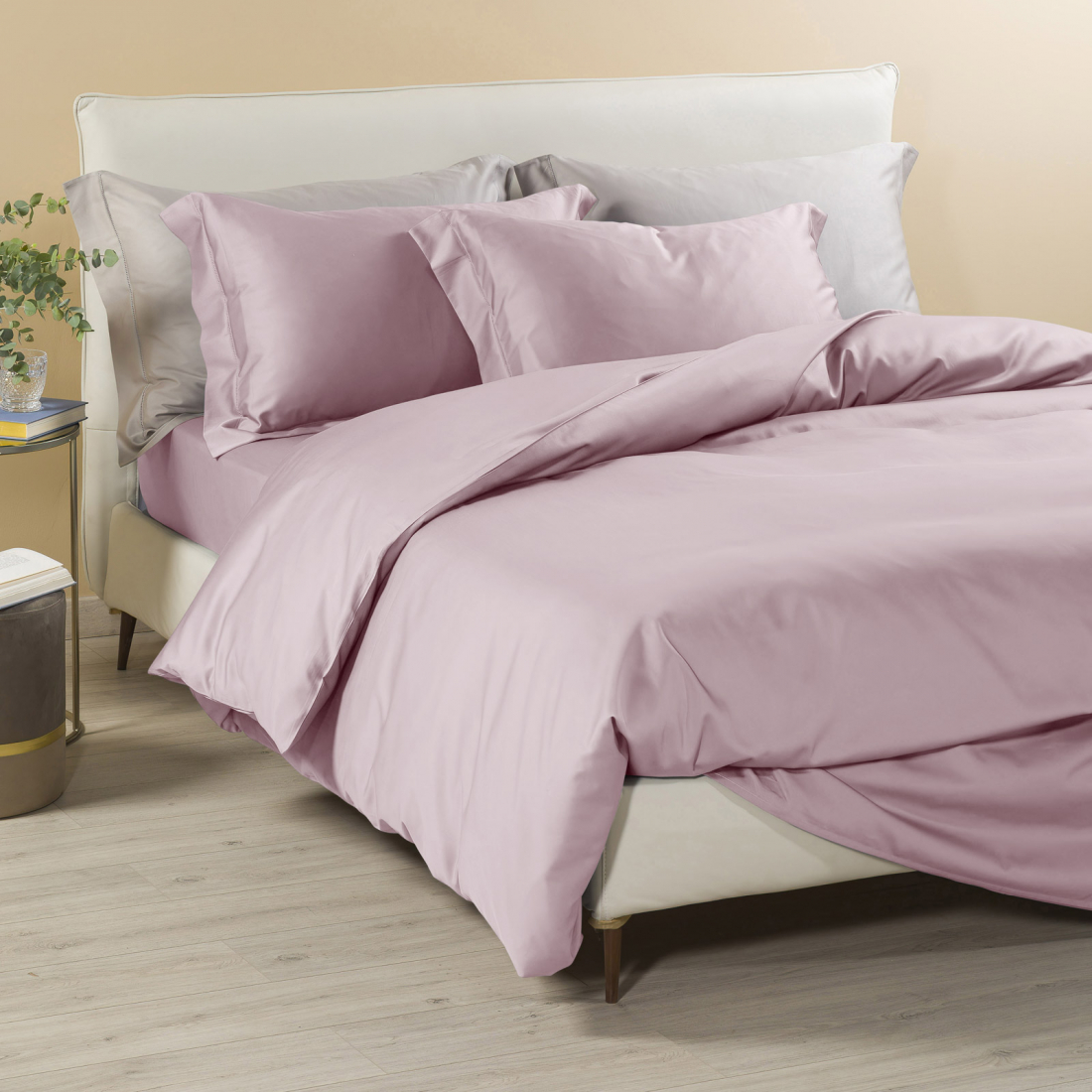 Satin Pink Bed Linen Set  - King size bed, 4 Stücke