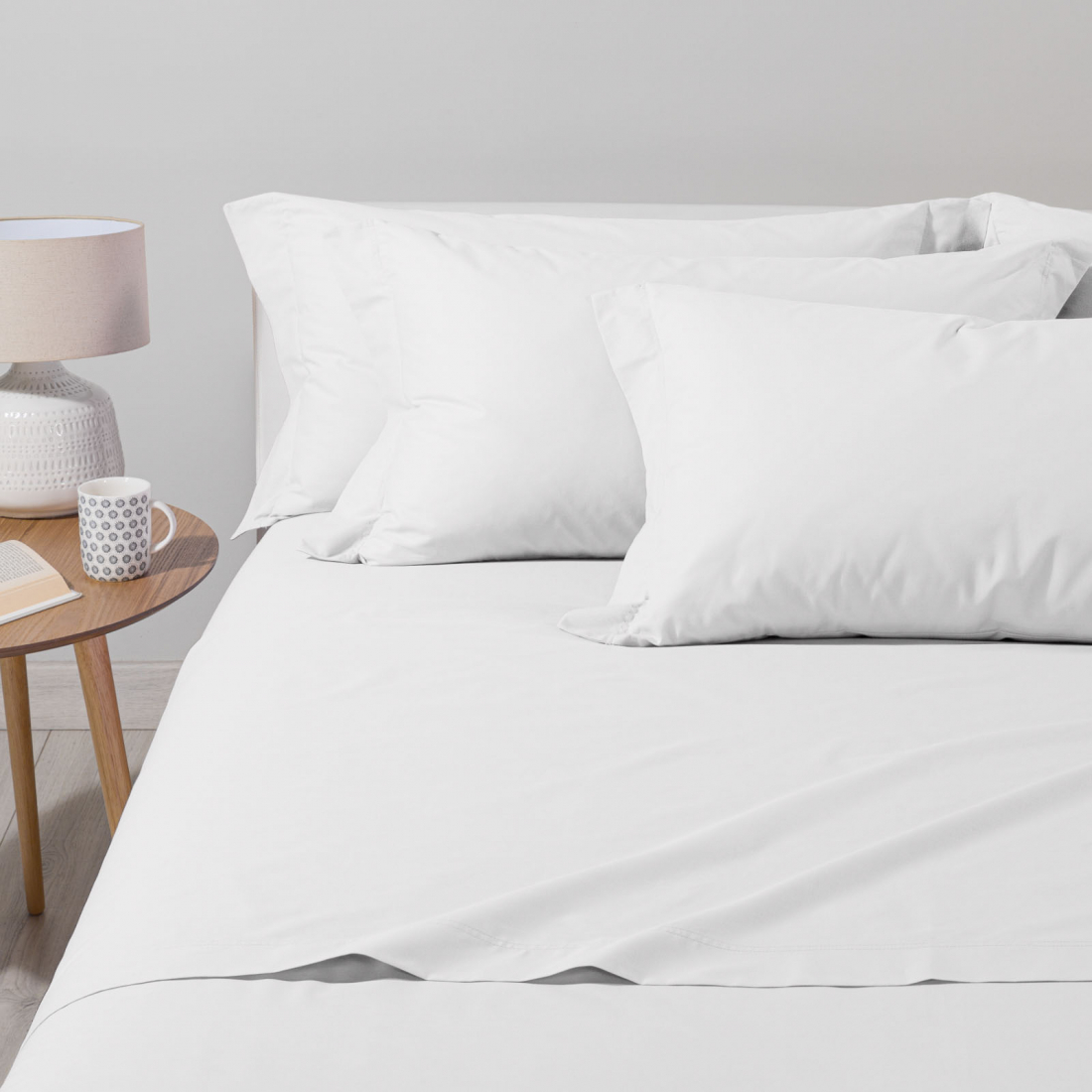 Plain White Sheet Set - Doppel size bed, 4 Stücke