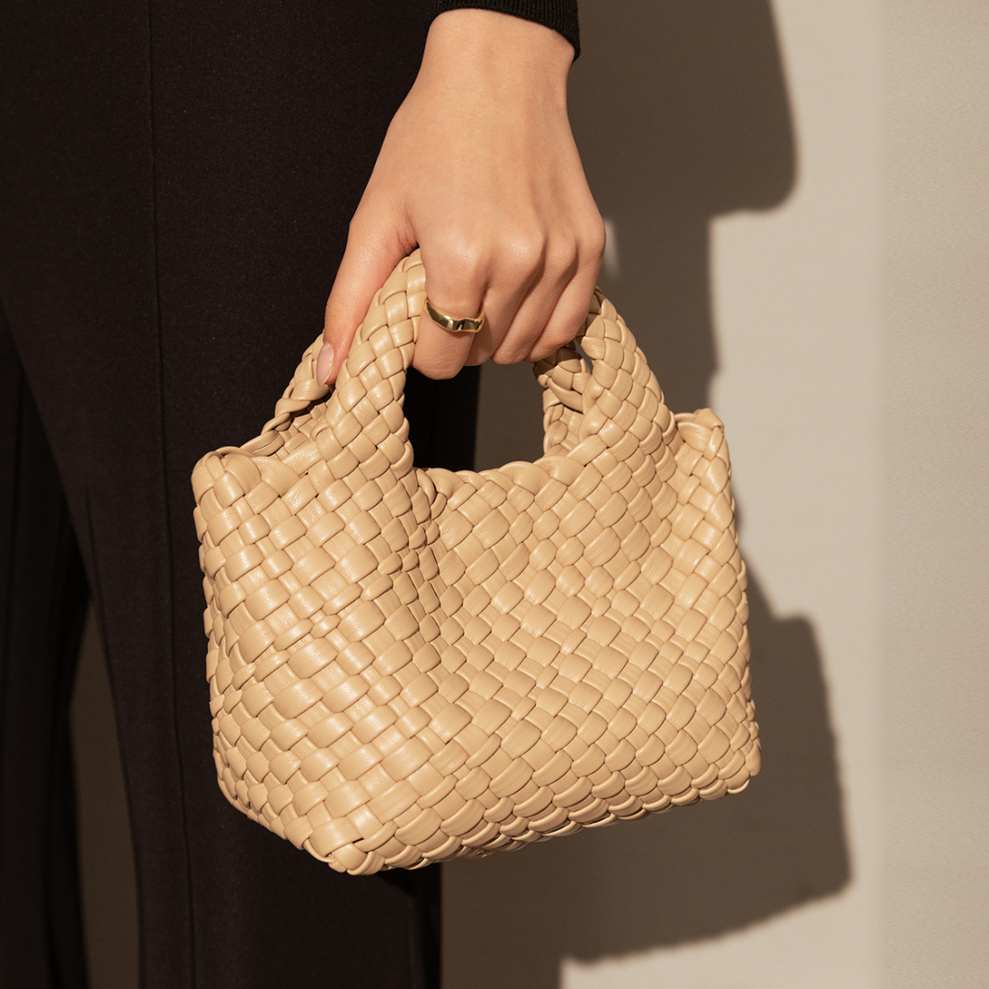 Women's 'Mini Woven' Top Handle Bag