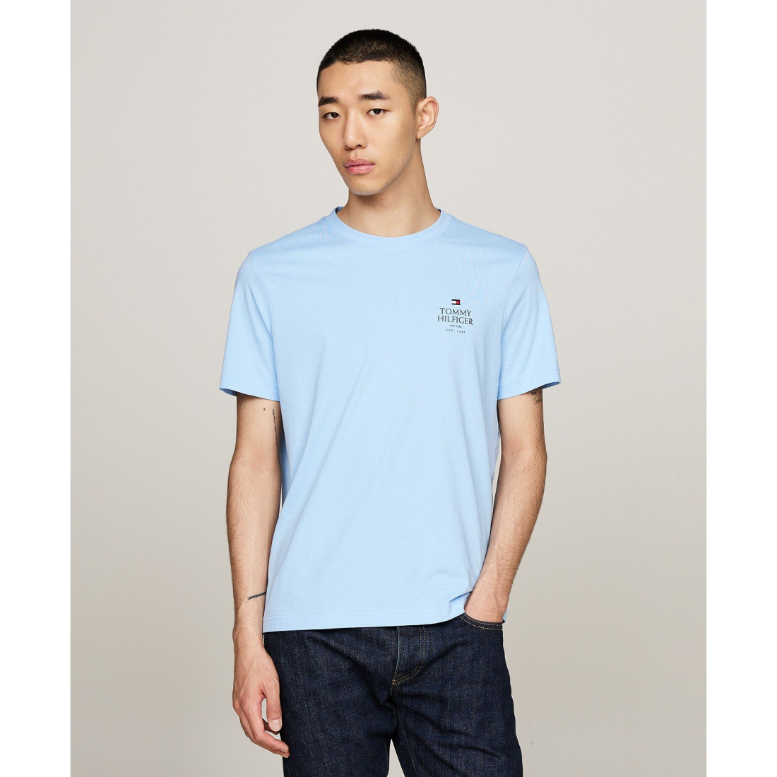 Short Sleeve Crewneck Stacked Logo T-Shirt pour Hommes