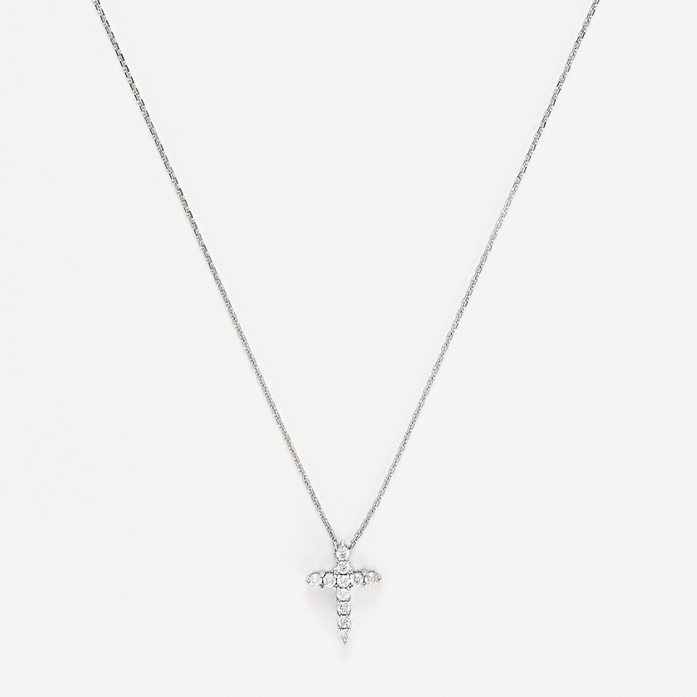 Women's 'Sacrée Croix' Pendant with chain